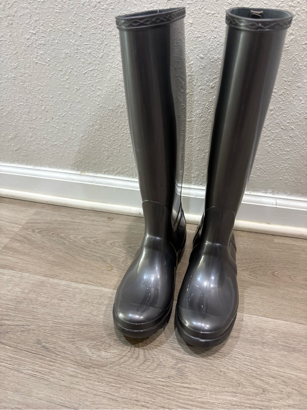Women’s Tall Grey Waterproof Rain Boots - Classic Tall Boot